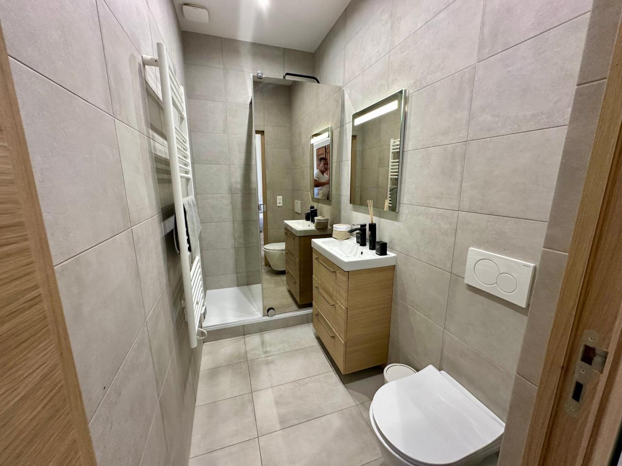 אנטיב Gorgeous Brand New 2 Bedrooms מראה חיצוני תמונה