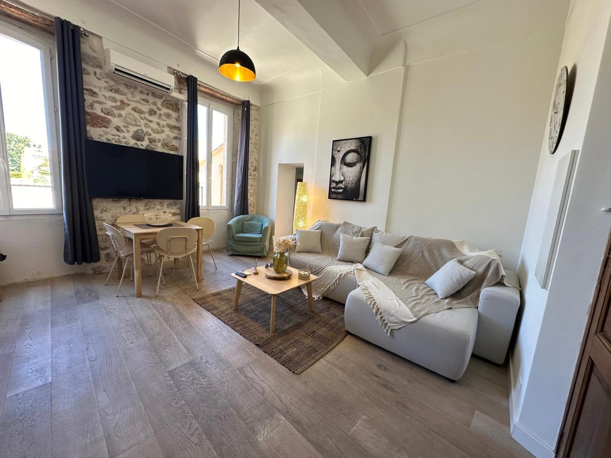 אנטיב Gorgeous Brand New 2 Bedrooms מראה חיצוני תמונה